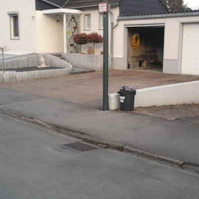 EingangBarriereNaturstein_1